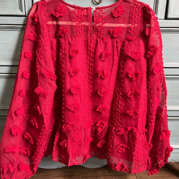 HAILEY & CO ADORABLE RED TOP - Picture 4 of 6